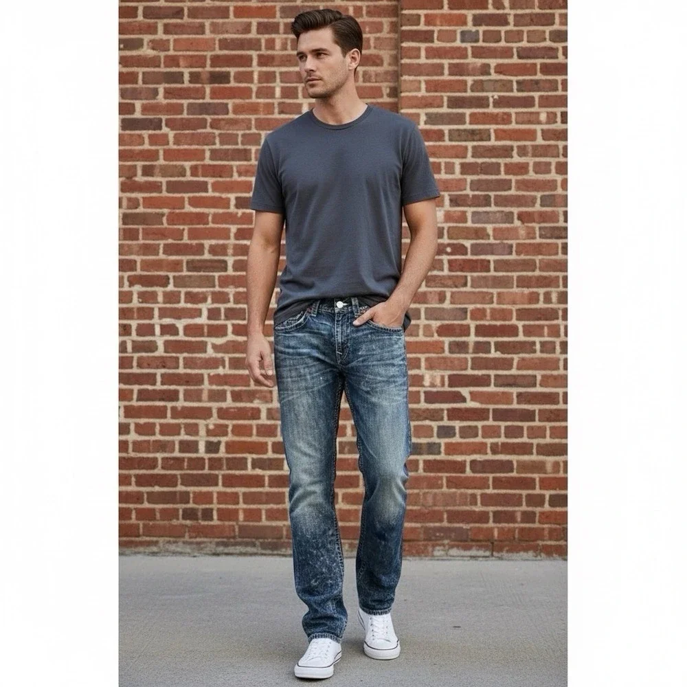 True Religion Jeans Mens 33 Straight Fit Flap Pocket Medium Acid Wash Blue Denim